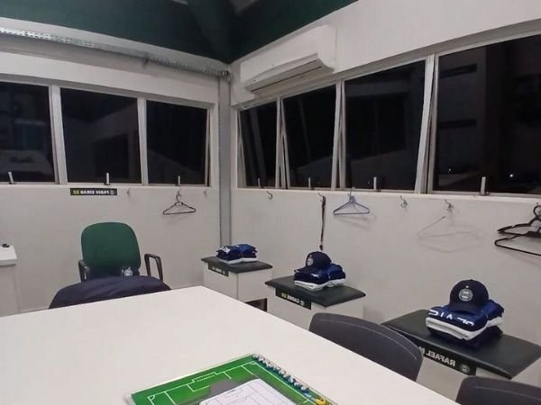 Película jateado branco leitoso em Blumenau