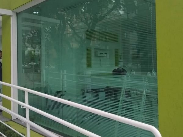 Película para Vidro em Pomerode Películas Isofilme estilo Insulfilm em Pomerode